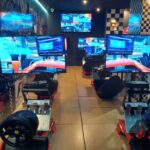 Ultimate Gaming Setup: Multi-Screen Battle Station